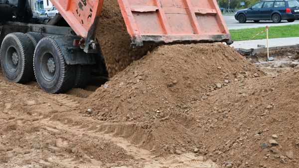 Fill Dirt Delivery in Minneapolis