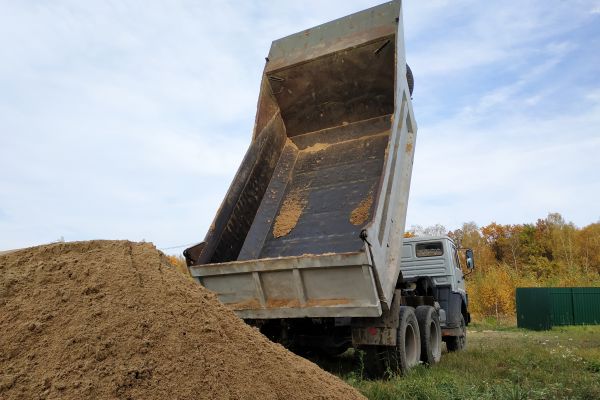 Topsoil Delivery in Minneapolis