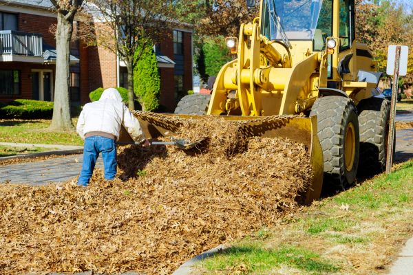 Mulch Hauling in Minneapolis