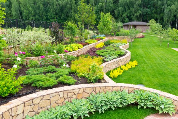 Home Garden Landscaping in Minneapolis